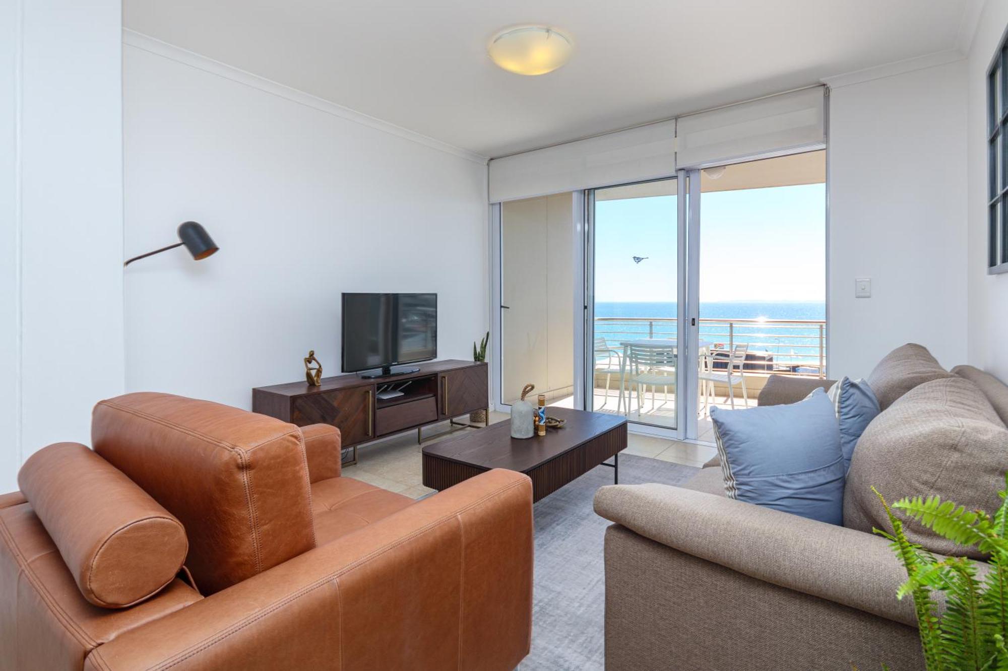 Wake Up To The Waves - Portico Cape Town